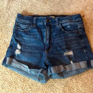 Medium high waisted jean shorts